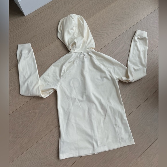Paris Saint-Germain PSG Chest Zip Trough Hoddie. Ivory. Kids. Size S (7-9Years) - Picture 2 of 9